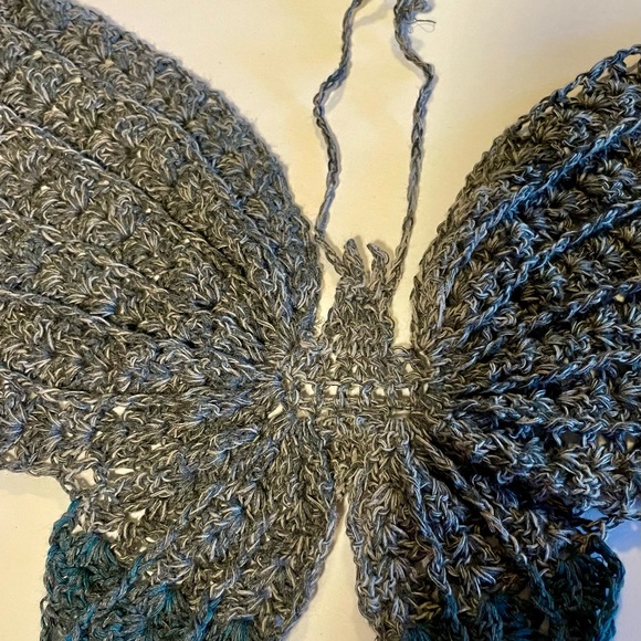 Gray Teal Butterfly Bohemian Crop Top Handmade 100% Cotton
Medium
Adjustable - Picture 2 of 7